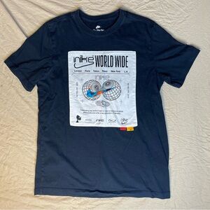 Rare Limited The Nike Tee Nike Worldwide Patch Graphic Pack 2 LBR Tee Medium